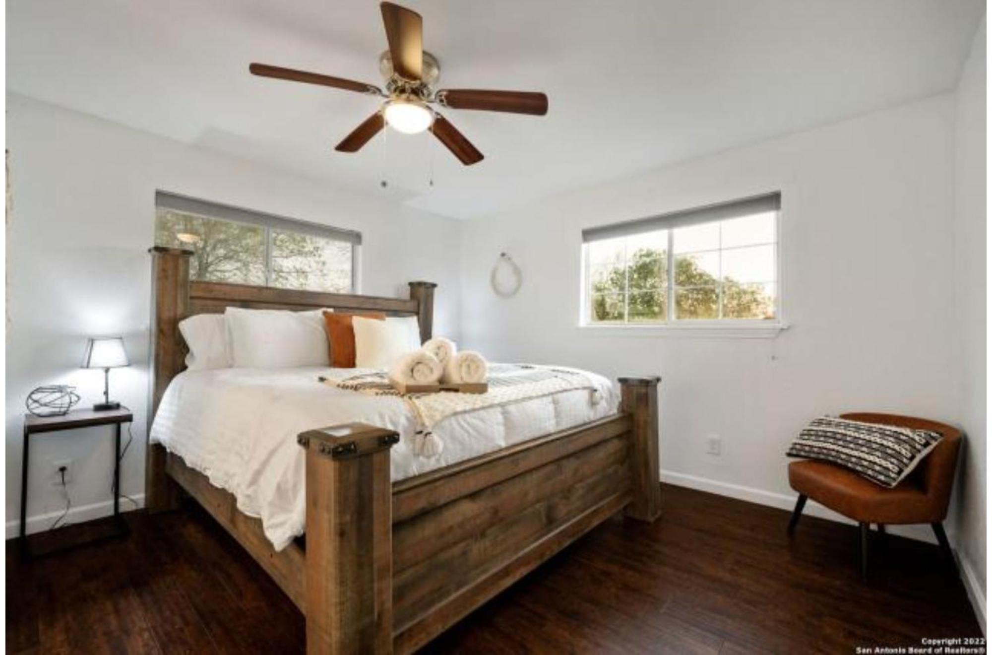 Experience Serenity In A 4Br3Ba Downtown Home San Antonio Exterior photo