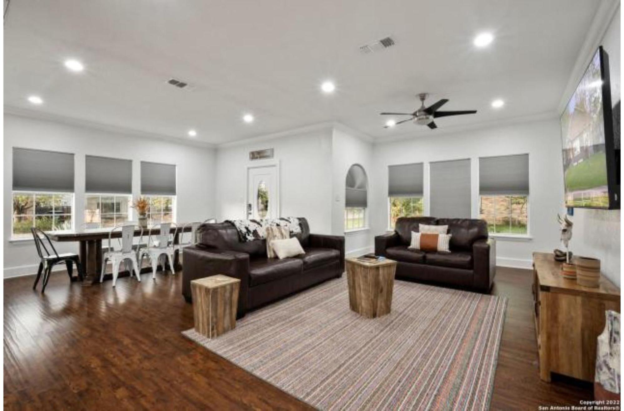 Experience Serenity In A 4Br3Ba Downtown Home San Antonio Exterior photo